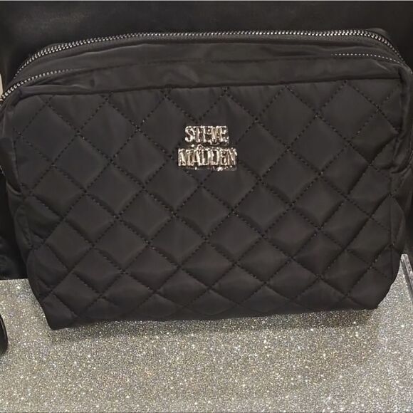 Steve Madden BSasha 3-PC Tote & Cosmetic Bag Set - Picture 10 of 15